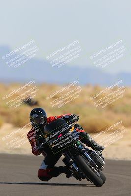 media/Oct-08-2022-SoCal Trackdays (Sat) [[1fc3beec89]]/Turn 16 (125pm)/